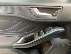 Focus 1.5 EcoBoost ST-Line ACC AUT Kam. Navi HUD