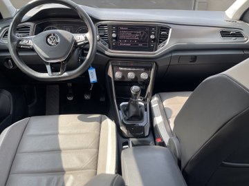 T-Roc 1.6 TDI Style ACC Leder LM SHZ SoundSys – Bild 17