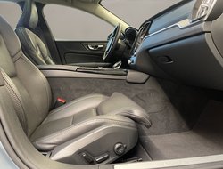 V60 Kombi T8 Twin Engine PHEV Ultimate Dark