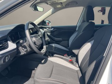 Kamiq 1.0 TSI DSG Tour ACC AHK Navi Matrix eHeck – Bild 7
