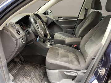 Tiguan 2.0 TSI 4Motion Sport & Style DCC AHK AUT – Bild 9