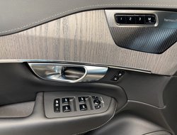 XC90 T8 Twin Engine PHEV Plus Dark Recharge ACC