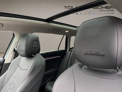 Superb Combi L&K DCC ACC AHK Pano Navi