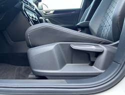 T-Roc 1.5 TSI R-Line R-Line ACC AUT Navi Sportp.
