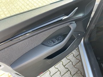 Kodiaq 2.0 TDI 4x4 W Selection ACC AHK AUT Kam. – Bild 8