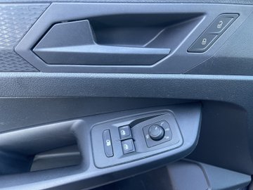 Caddy 2.0 TDI Cargo Kam. Navi DynLicht LED PDC – Bild 9