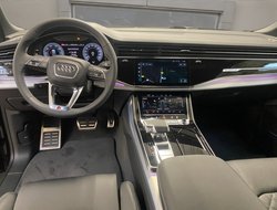 Q8 3.0 TFSI e quattro TFSIW Pano S-line ACC AHK