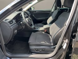 Superb Combi 2.0 TDI Style ACC AUT Navi Virtual