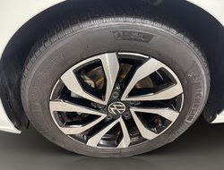 Golf VIII 2.0 TDI Active ACC AHK AUT Kam. Navi