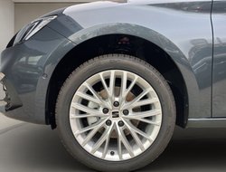 Leon Sportstourer 1.5 eTSI Road Edition AHK LM