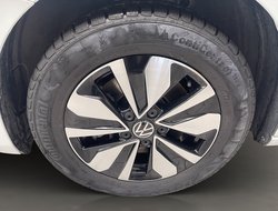 Touran BMT 1.5 TSI Comfortline ACC AHK AUT Navi