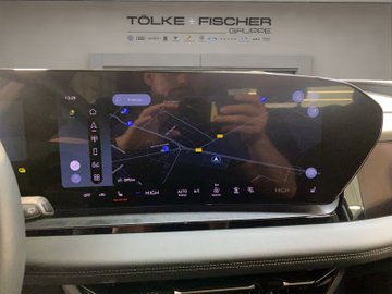 Q6 e-tron performance W S-Line business Pano ACC – Bild 13
