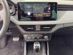 Kamiq 1.5 TSI Selection Pano ACC AHK AUT Navi LM