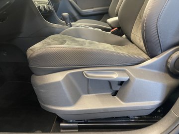 Ateca 4Drive 2.0 TSI 4Drive DCC ACC AUT Kam. 360 – Bild 10