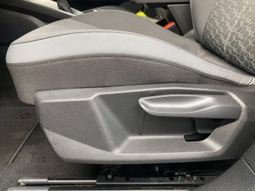 A1 Sportback 40 2.0 TFSI S-Line S-line AUT Navi – Bild 10