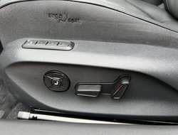 Superb Combi L&K DCC ACC AHK Pano Navi