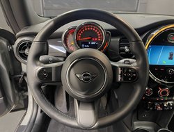 Mini One Cabrio Essential Trim LED PDC SHZ