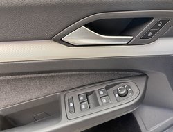 Golf VIII 1.0 eTSI Move AUT Virtual DynLicht LED