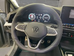 Golf VIII Variant 2.0 TSI 4Motion W R-Line Pano