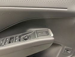 T-Roc R-Line 1.5 l eTSI OPF DSG R-Line IQLight