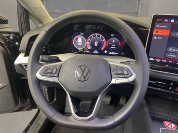 Golf VIII Variant 1.5 eTSI  W Life ACC AHK AUT – Bild 11