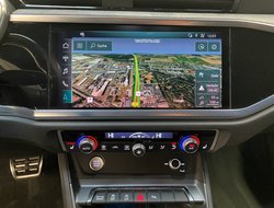 Q3 40 2.0 TFSI quattro advanced Pano AUT Kam. LM