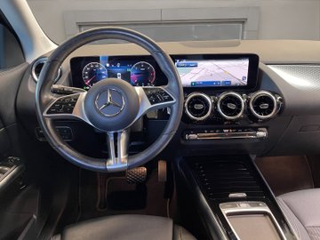 GLA 200 d  Progressive AHK AUT Kam. Navi Virtual – Bild 16