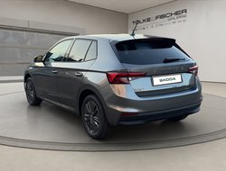 Fabia Tour DSG ACC Kamera DynLicht LED