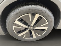 Tiguan Elegance 1.5 l eTSI OPF 7-Gang-DSG ACC LM