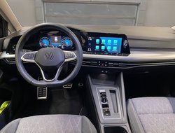 Golf VIII 1.5 eTSI Move ACC AHK AUT Kam. Navi LM