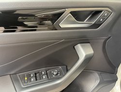 T-Roc 1.0 TSI R-Line ACC Kam. Sportp. LED