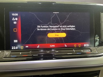 T7 Multivan Life GOAL 1.5 l TSI eHybrid 4MOTION – Bild 13