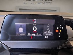 ID.5 Pro W Pano IQLight ACC AUT Kam. Navi Pano