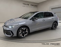 Golf R-Line Black Style 1.5 l eTSI DSG ACC AUT LM