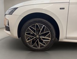 Octavia Combi Tour ACC AHK Navi 360° eHeck Matrix