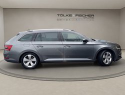 Superb Combi 2.0 TDI Style ACC AUT Kam. Navi LED