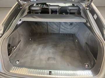 Q8 e-tron Sportback  50 quattro S-Line S-line LM – Bild 17