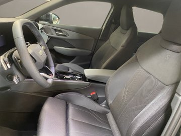 Q3 Sportback e-hybrid 1.5 200 kW ACC AHK LM – Bild 8
