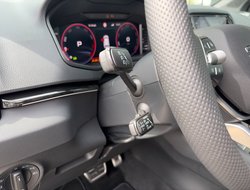 Karoq 1.5 TSI DSG Sportline DCC ACC AHK AUT Kam.