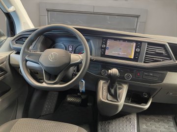 T6.1 Transporter Kombi 2.0 TDI FWD AUT Navi PDC – Bild 16