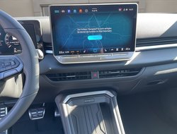 T-Roc R-Line 1.5 l eTSI OPF 7-Gang-DSG R-Line LM