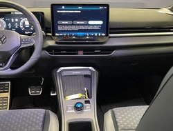 T-Roc R-Line 1.5 l eTSI OPF DSG R-Line IQLight