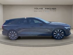 V60 Kombi B4 (Diesel) Plus Dark AUT Kam. Navi LM
