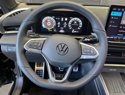 T-Roc R-Line 1.5 l eTSI OPF DSG R-Line IQLight