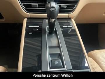 Macan GTS Surround-View Sitzbelüftung Sportabgas – Bild 27