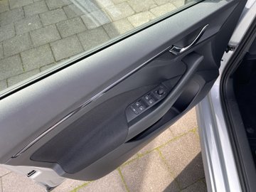 Kamiq 1.5 TSI DSG Selection ACC Kam. Navi LED PDC – Bild 8
