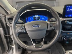 Kuga 1.5 EcoBoost Titanium Kam. Navi KeyLess LED