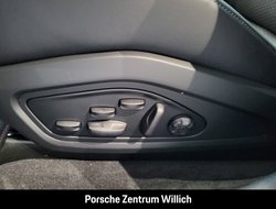 Taycan GTS HA-Lenkung Active-Ride Head-Up