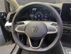Golf VIII Variant 1.5 eTSI  85 kW Life ACC AHK