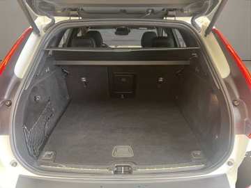 XC60 T6 Twin Engine PHEV R Design ACC AHK AUT – Bild 16
